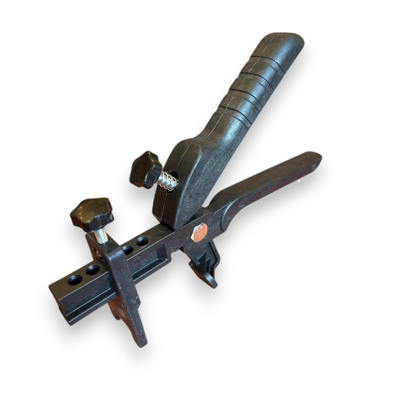 Szczypce - zaciskarka do systemu poziomowania płytek L240